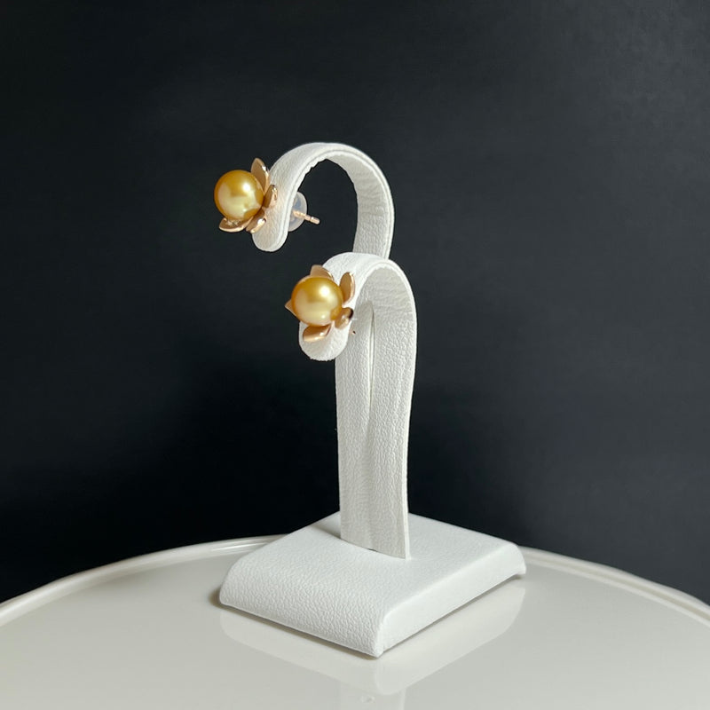 Amami gold®×Sunshine Gold　白蝶真珠6mm  K18ピンクゴールドピアス107