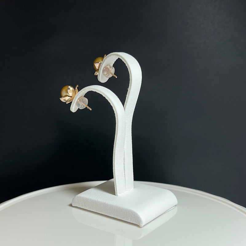 Amami gold®×Sunshine Gold　白蝶真珠6mm  K18ピンクゴールドピアス107