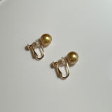Amami gold®×Sunshine Gold　白蝶真珠8mm  K18ピンクゴールドイヤリング1893