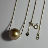 Amami gold®×Sunshine Gold　白蝶真珠11mm  K18イエローゴールドペンダント364