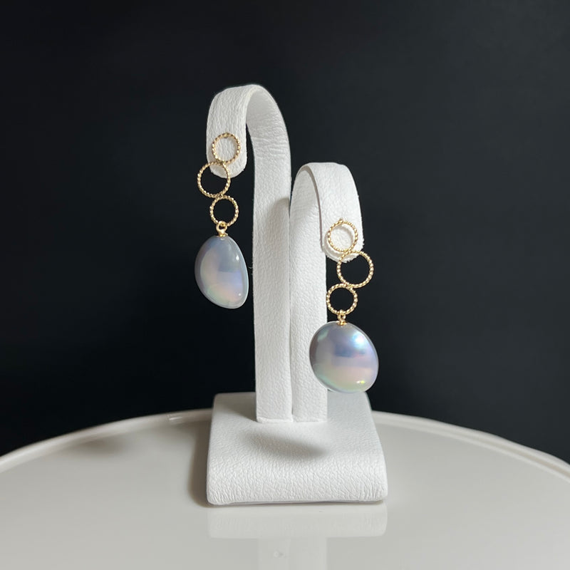 奄美の輝き®×虹珠　マベ真珠  12mm K18イエローゴールドピアス2473