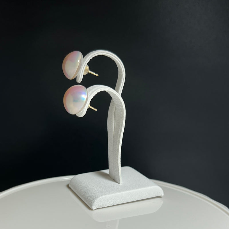 奄美の輝き®×桜珠　マベ真珠 13mm K18イエローゴールドピアス1873