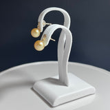 Amami gold®×Sunshine Gold　白蝶真珠6mm  K18イエローゴールドピアス105